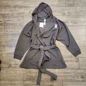NWT Savage X Fenty Showgirl Short Hooded Bath Robe Dark Gray XS/S